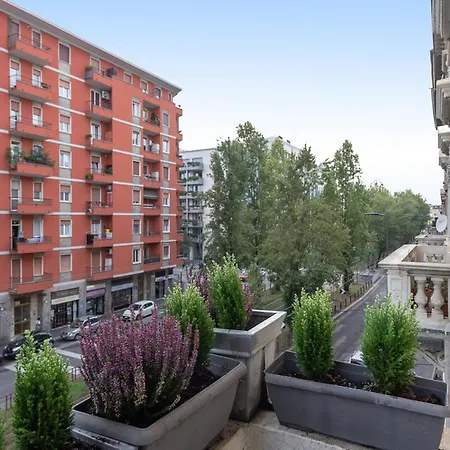 Urban District - Lancetti Style Милан
